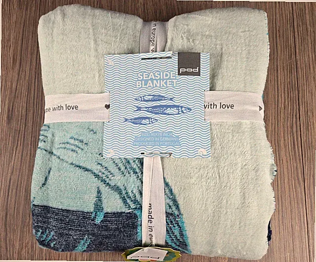 PAD Seaside throw Blanket New 60" x 78" Under the Sea Jellyfish Blue