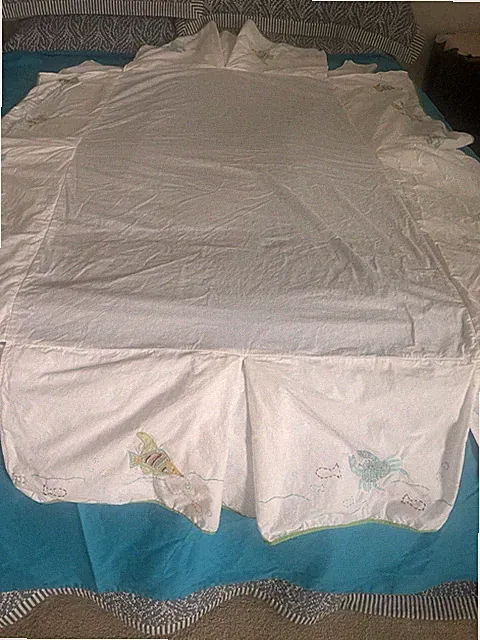 Pottery Barn Crib Bed Skirt Sea Creatures Split Corners Embroidered 11" Drop EUC